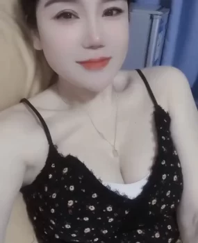 金水区巨乳小少妇