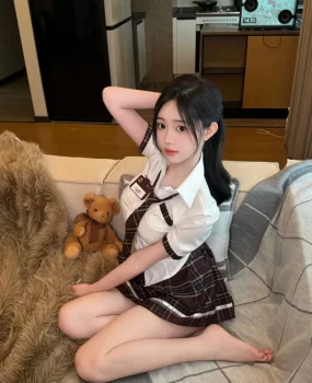 盘龙区00后兼职小姐姐