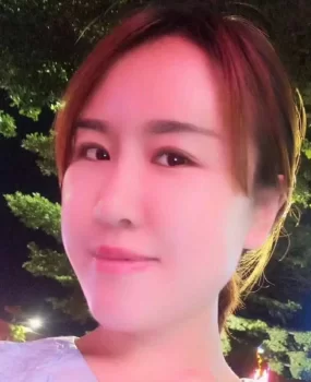 深圳龙华楼凤小芳