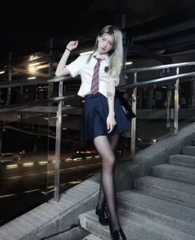 修长美腿苗条身材美少女可蕾丝情趣制服可JK角色扮演