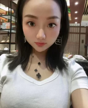 双井乖巧型波妹