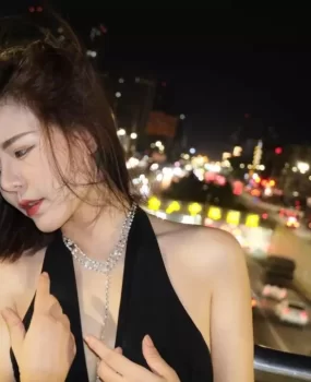 郑州金水区性感大妹服务