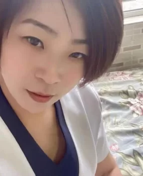 石榴庄叶子 小活 自做自聊 贵在真实