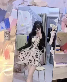 宁波鄞州区女大学生