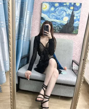 浦东00后三点粉