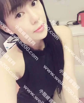 高颜值专业东莞名凤若兰,空降帝都,莞式服务的专业服务,真是享受啊