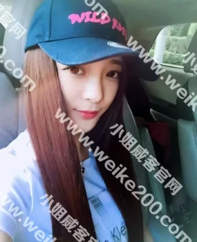 23岁嫩鲍鱼紧实美女——夏夏,收缩力超强,让人陶醉不已,值得分享