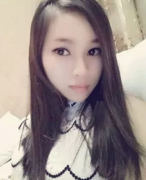 国贸体验温柔体贴的性感女神,娇小玲珑的美女操起来感觉与众不同
