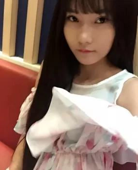 勾搭的小妹纸
