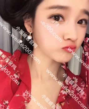 最新开发江南美女小鱼儿,漂亮可爱有气质!可亲可吻情人式缠绵,挺不错的