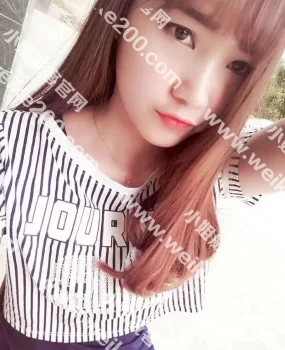跟风验证19岁36D童颜巨乳静静,A4腰超完美身材,温柔骚气女优范儿,粉木耳惊喜
