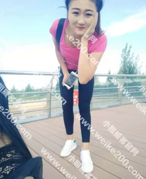 商城琪琪,骚气惹人爱