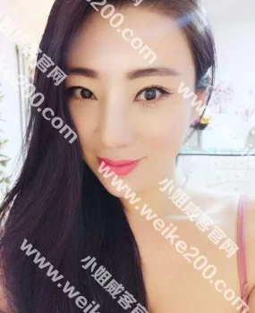 妩媚风情的丝袜美女–{冬儿}-性感爆表,特别会叫的浪女!!!