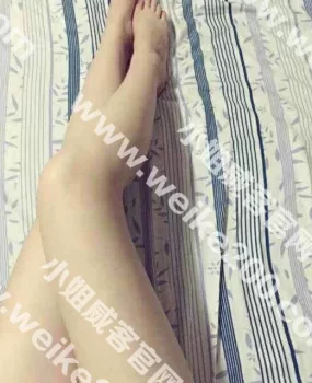 这个妞可以活好不粘人。