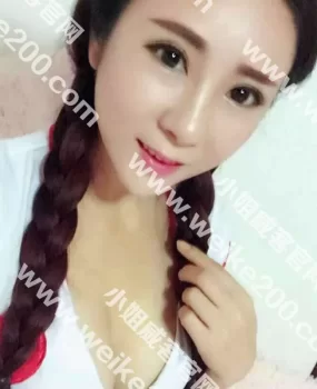 身高一米七的哈尔滨女孩,大奶长腿实战利器。外表温柔淑女活儿很棒