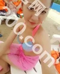 安贞邂逅小妖精~悠悠~激情缠绵,穴紧水多很会伺候男人