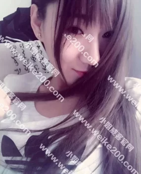 【暑期兼职】来自西安的骚气小萝莉——姗姗，性感模特身材，真实分享交作业