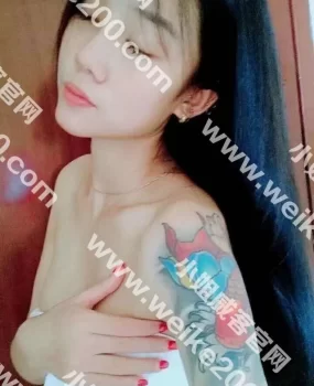 传说中的纹身妹——樱桃妹子,骨感,身材魔鬼,服务体贴到位
