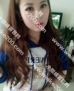 大兴兼职小少妇口活飞起