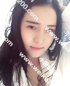 性感美妞小宋佳腿控必看,颜值无敌冷艳动人