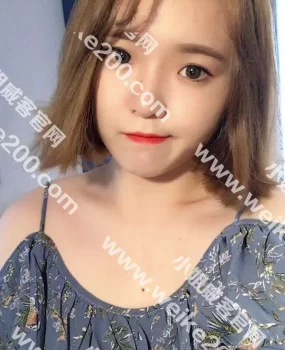 京城首席巨乳小萝莉回归,清新可爱胸器依然逼人!温柔可爱水灵灵的