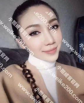 外围小高端单飞兼职,百分百的女神!青春靓丽的性感嫩货,狠狠操