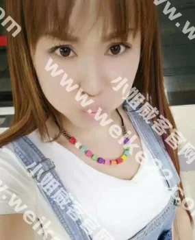 漂亮脸蛋樱桃嘴,口活舒服带劲,太舒服了!