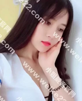 和平西桥站附近小雨,听着啧啧的吹箫声让我春心荡漾了,不愧是头炮水多,真实分享