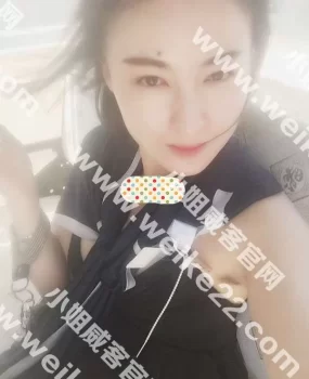 约炮貌美如花的高素质大学生格格，真清纯真可爱！三点粉嫩超级的温柔