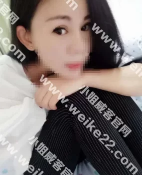 身高170的妙龄性感女郎—小雪，四百搞定堪比艳遇~大长腿一线B，屌丝福音