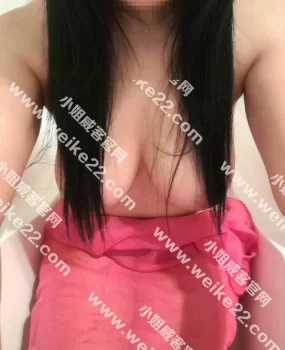 自聊自做，偶尔兼职的职场少妇！大奶大屁股，真实战利器！颜射超爽