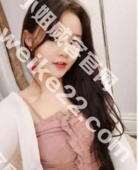 重庆女孩—妞妞，漂亮的萝莉让人感觉超满足~乖巧听话粉鲍水多