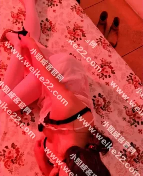 丰满身材，口活真的太爽了，熟女保健点个赞！