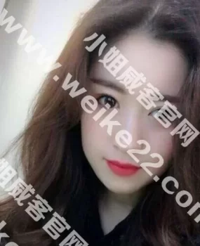 高颜值兼职女神——樱宝儿，完美的身材超级带电，外表清纯漂亮，床上表现精彩