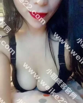 吸大奶，干大屁股，舌吻69式样样爽！只要400，性感女郎全场嗨翻