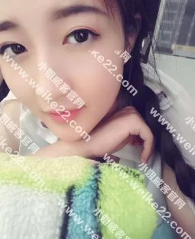 【甜妮儿】甜美动人的小软妹，长腿大胸粉鲍鱼给你想要，小骚气很酥