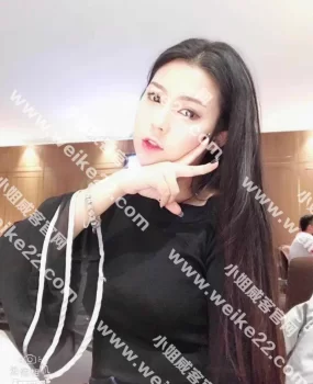 逆袭校花！17岁/身高169/胸围36C来京艺考女生，清纯漂亮完美身姿