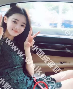 6月3日约会清纯脸庞，波涛汹涌的小鱼儿妹子