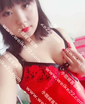 【看丹桥】】19岁 嫩妞服务这么好，肯定没少挨炮吧