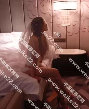 体验建国门一字马小梦梦