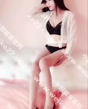 刚来北京的大胸妹子，武汉人