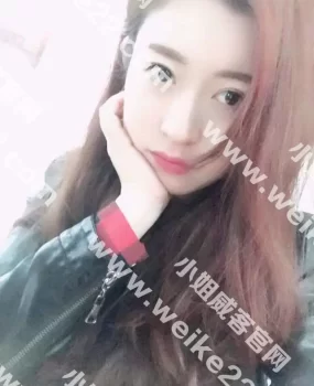 约会轻熟女樱宝儿,前凸后翘性感十足的情趣诱惑