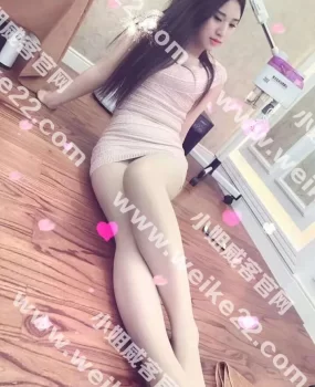 体验小白领,肤白貌美大长腿，有口有大,放松身心