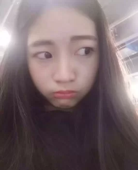 南方姑娘在朝阳