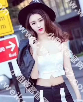 楼风新人面容姣好可爱身材也不错