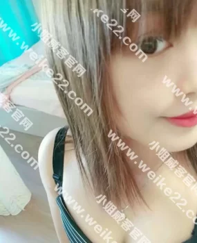 广东妹子雪儿,柔声细语,美腿丝足,不容错过