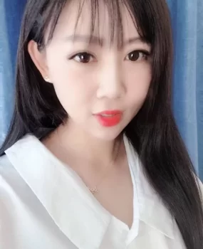 25岁依依绝对不容错过