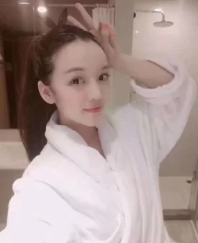 无锡茂业的妹子