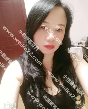 论颜值只是个青桐级别，论美胸和服务却是个王者