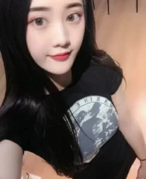 验证高颜值气质嫩妹，物有所值